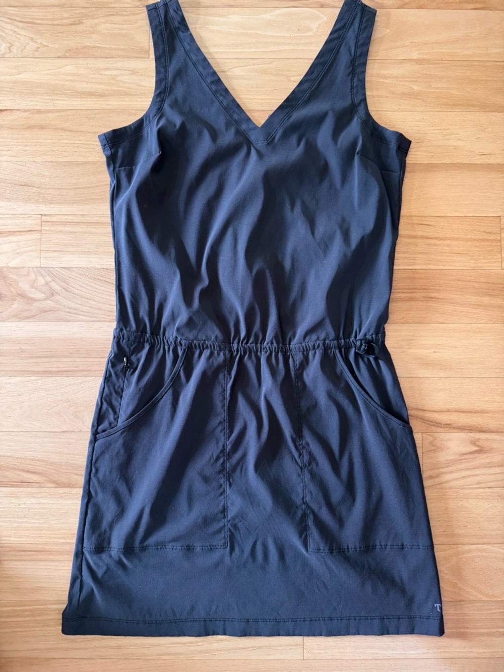 Toad&Co Black Sleeveless V-Neck Dress S with pockets